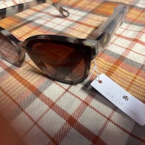 75.00 Lele Sadoughi Brooklyn Tortoise Gradient Oversized Sunglasses/New